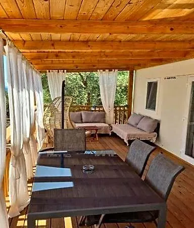 Ξενοδοχείο Mobile Homes Plava Laguna *