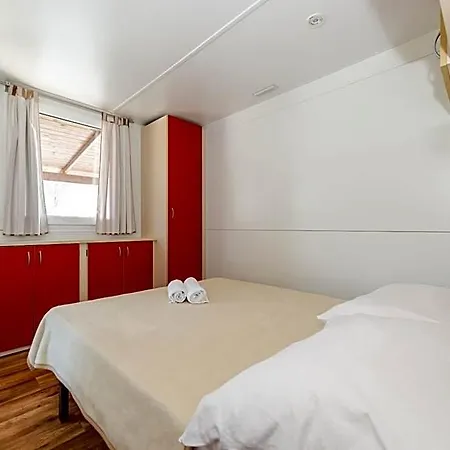 Ξενοδοχείο Mobile Homes Plava Laguna Pakoštane