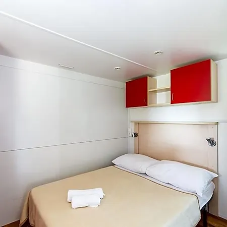 Mobile Homes Plava Laguna * Pakoštane