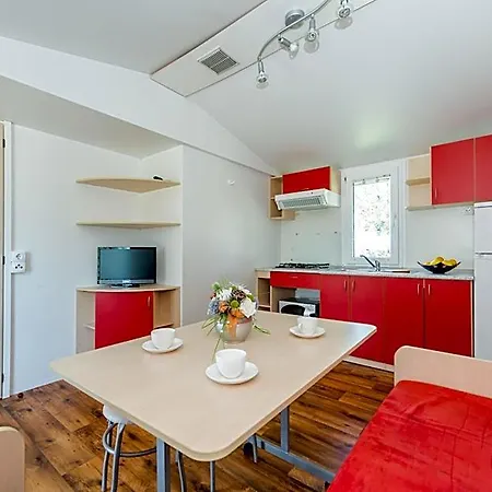 Hotel Mobile Homes Plava Laguna